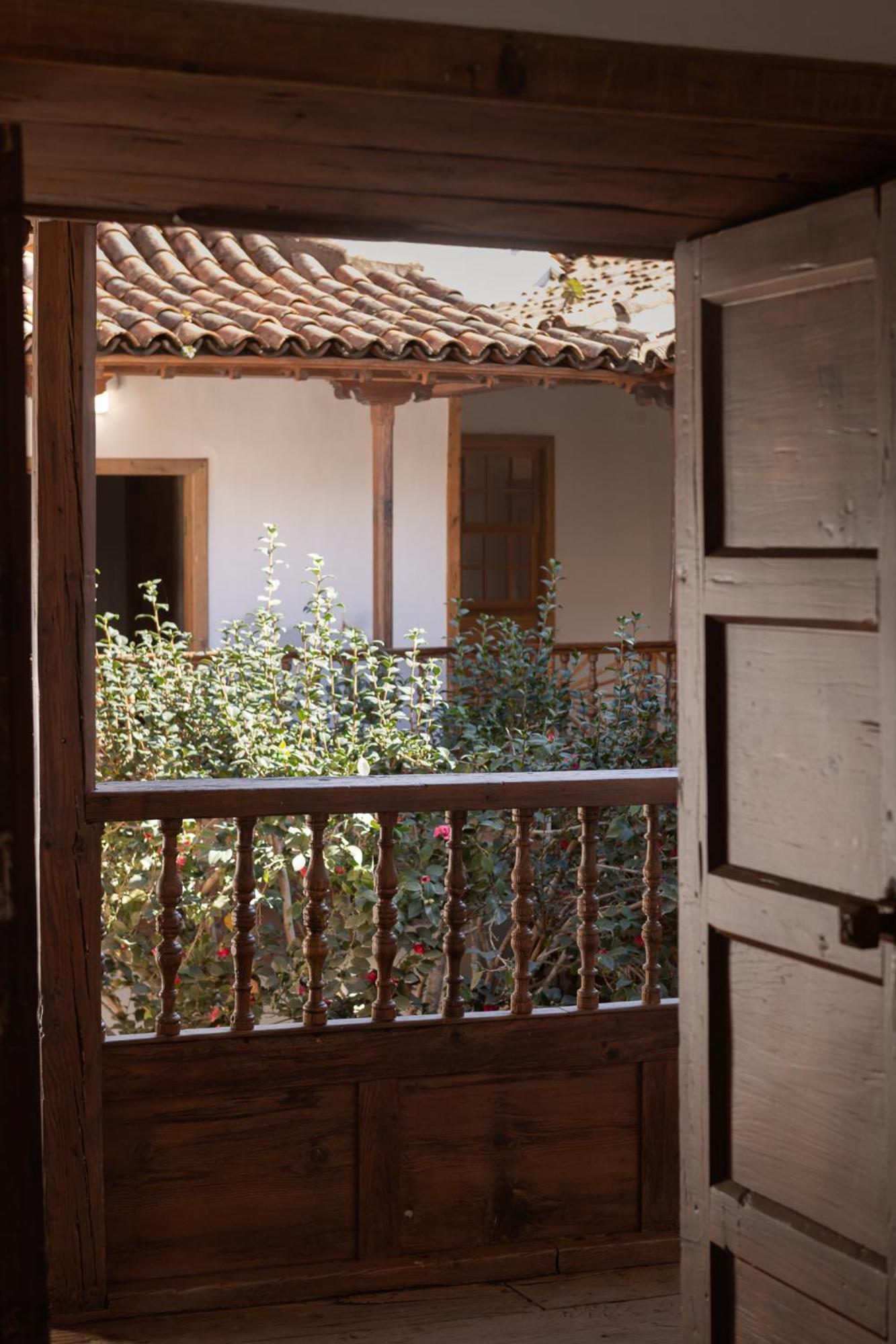 La Casa De La Camelia 호텔 라 라구나 외부 사진